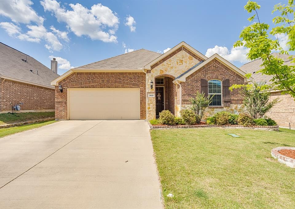 1st image of 3021 Waterfall Dr