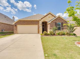 3021 Waterfall Dr, Fort Worth, TX 76177