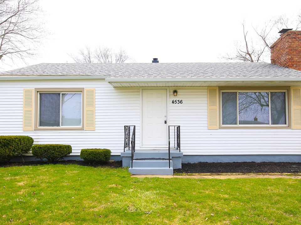 1st image of 4536 Dartmoor Dr