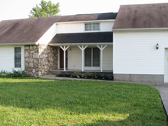 3rd image of 299 Belinda Pkwy