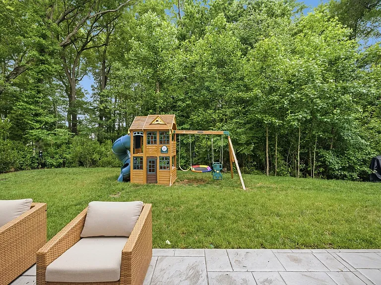 1741 Watershed Ct — Photo 38