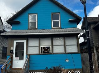 25 Rising Pl, Rochester, NY 14607