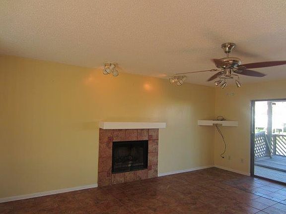 3rd image of 15221 Isla Pinta Ct