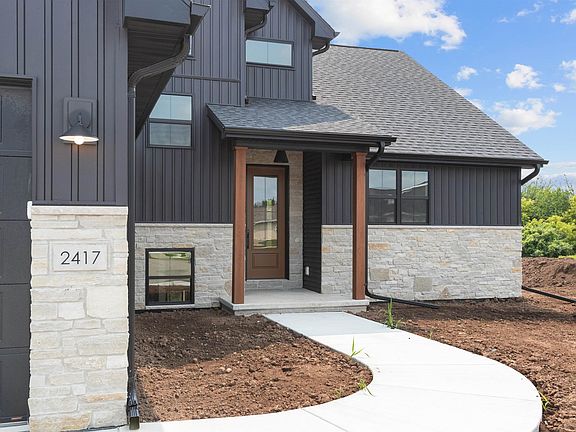 3rd image of 2417 Adrienne Ct