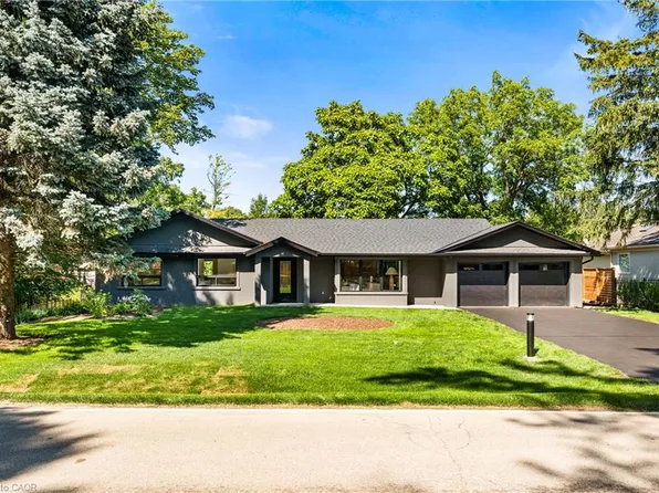201 Trelawn Ave, Oakville, ON L6J 4R3