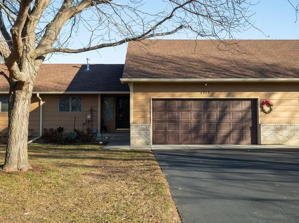 1712 Humphrey Ct, Northfield, MN 55057