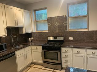 2909 N Racine Ave #0PCD9EXVJ, Chicago, IL 60657