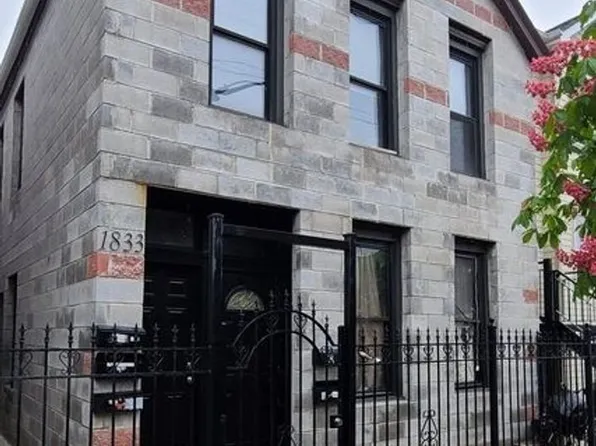 1833 W 21st street, 1833 W 21st St APT 2F, Chicago, IL 60608