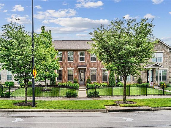2nd image of 3236 Beaumont Centre Cir