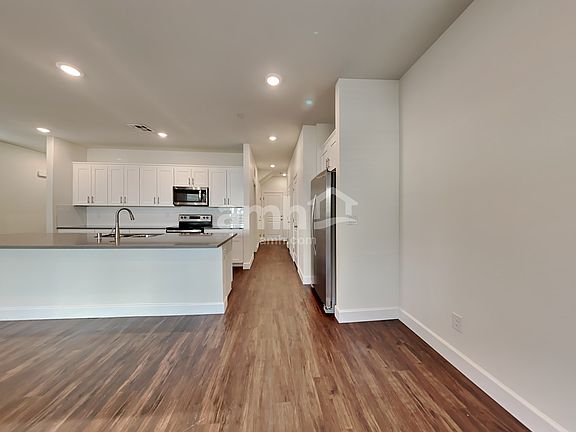 5th image of 296 Austin Bellerose Pl