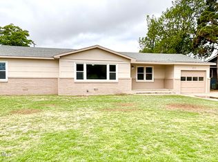 815 Amarillo St, Plainview, TX 79072