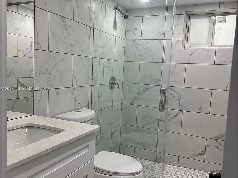 1628 NW 15th St #1628 — Photo 5