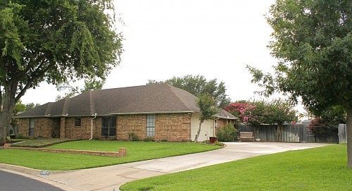2nd image of 201 Timber Creek Dr