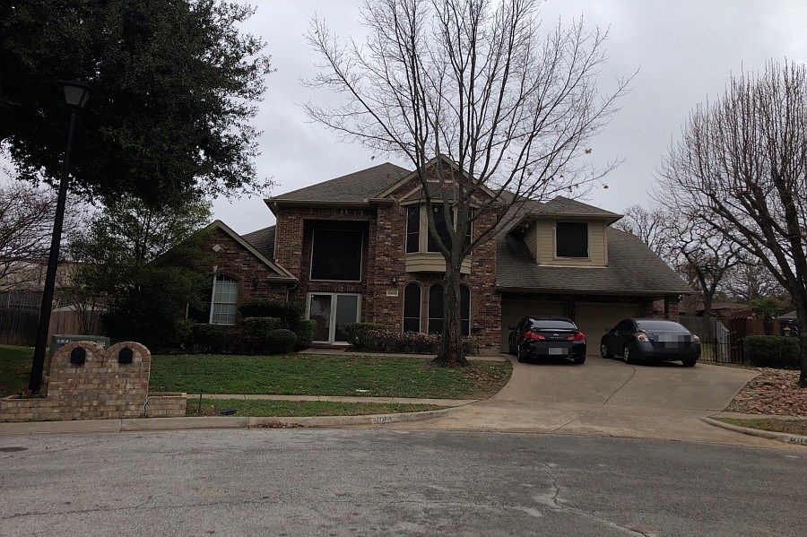 2nd image of 1800 Exeter Ct