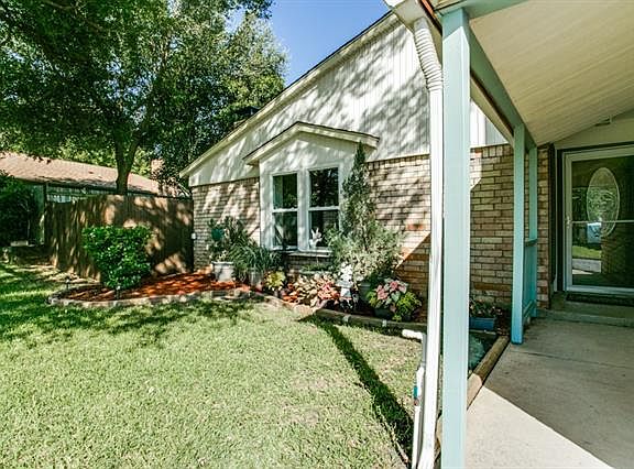 3rd image of 2627 Charolais Way