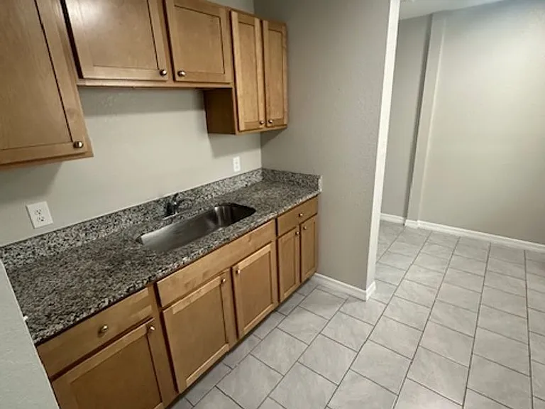 180-210 W Prince Pl — Photo 7