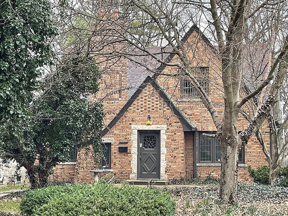 1st image of 5134 N Illinois St