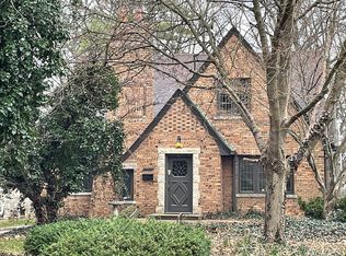 5134 N Illinois St, Indianapolis, IN