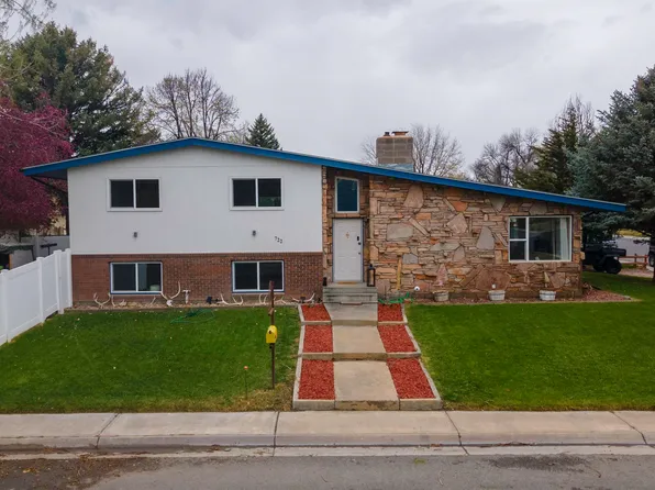 722 Kansas Ave, Lovell, WY 82431