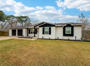 6811 Heron Dr, Houston, TX 77087