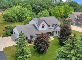 30945 Royal Hill Rd, Burlington, WI 53105