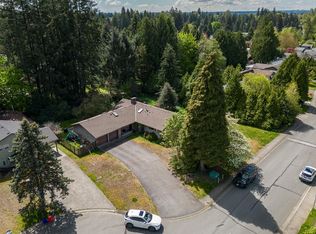 21190 Glenwood Ave, Maple Ridge, BC V2X8K5