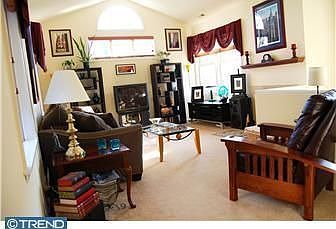 5th image of 1102 Braken Ave