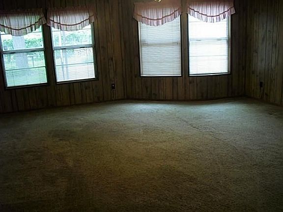 5th image of 2214 Elmwood Blvd