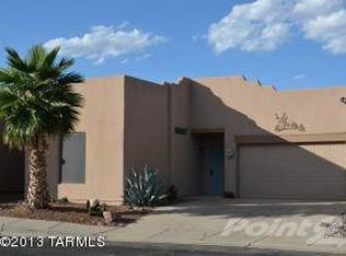 660 W Calle De La Pelotita, Green Valley, AZ 85614