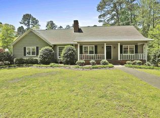 1037 Sandy Creek Rd, Fayetteville, GA 30214