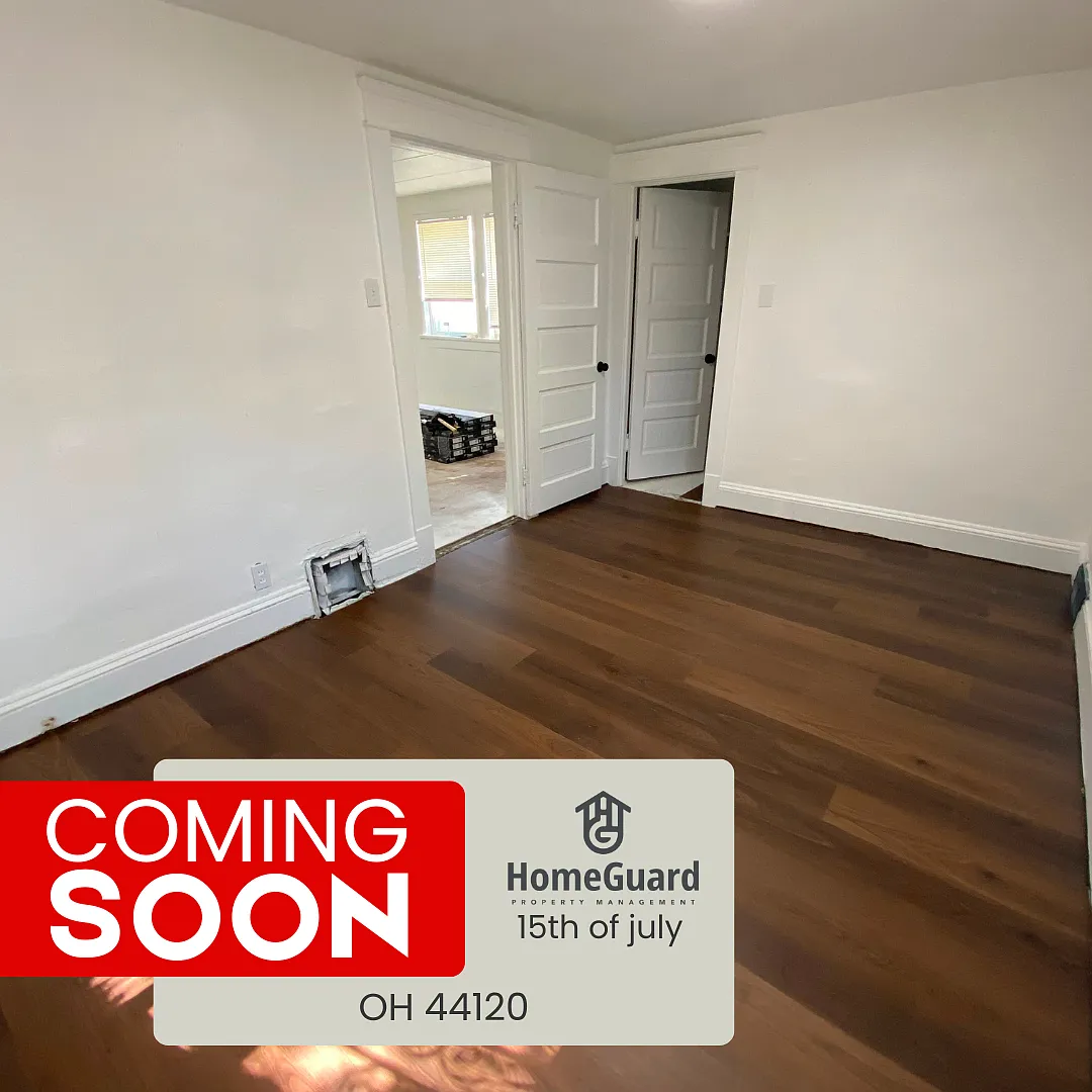 2936 East 117th Street, Unit A — Photo 3