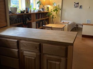 522 NE 78th St APT B, Seattle, WA 98115