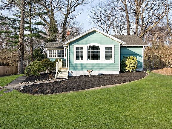 3rd image of 83 Cedar Dr