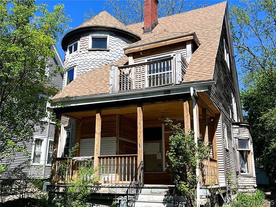 1st image of 529 Norwood Ave
