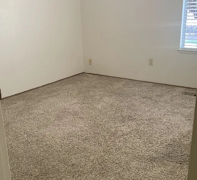 3200 Niagara Way — Photo 14