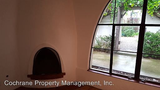5th image of 134 Loureyro St