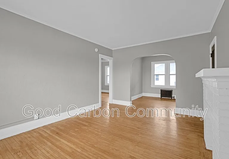 2096 Delaware Ave #7 — Photo 4