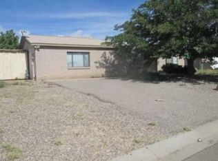 720 Atlantic Rd SE, Rio Rancho, NM 87124