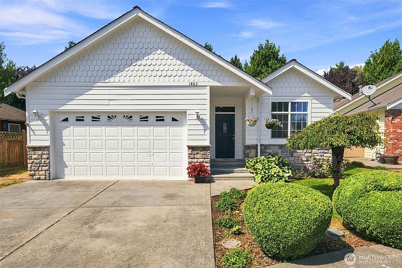 2nd image of 1463 Woodfield Place