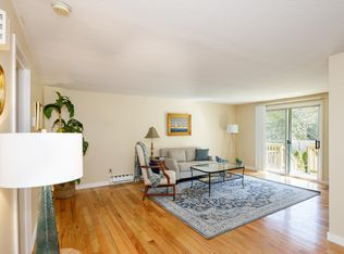 1431 Iyannough Rd #19, Hyannis, MA 02601