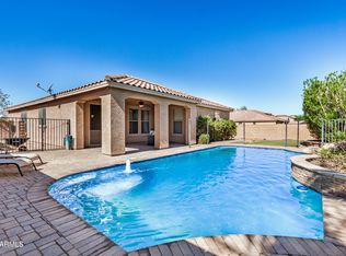 6919 S Onyx Dr, Chandler, AZ 85249