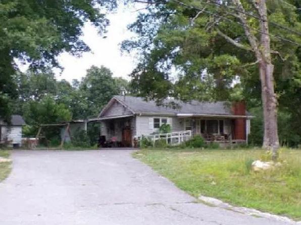 281 Corinth Rd, La Fayette, GA 30728