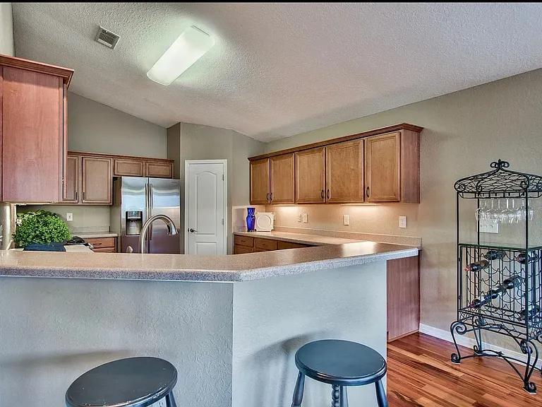 211 Wekiva Cv — Photo 12