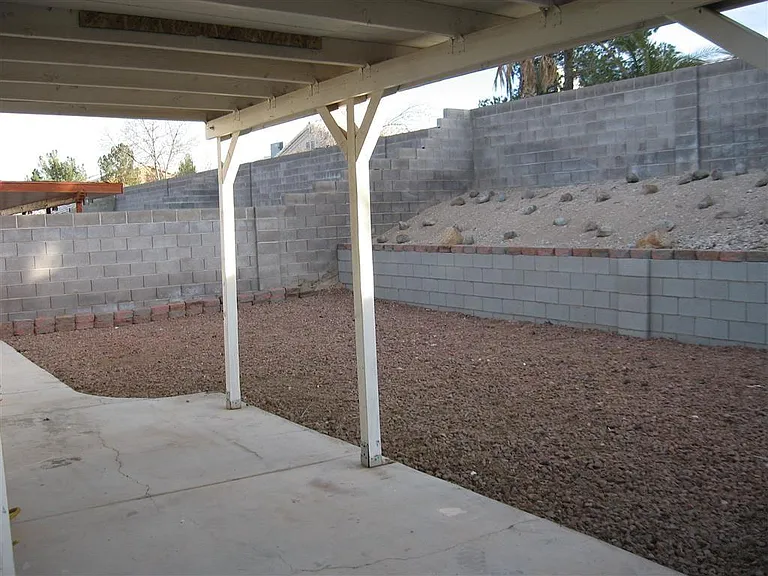 8113 Sickle Ln — Photo 24