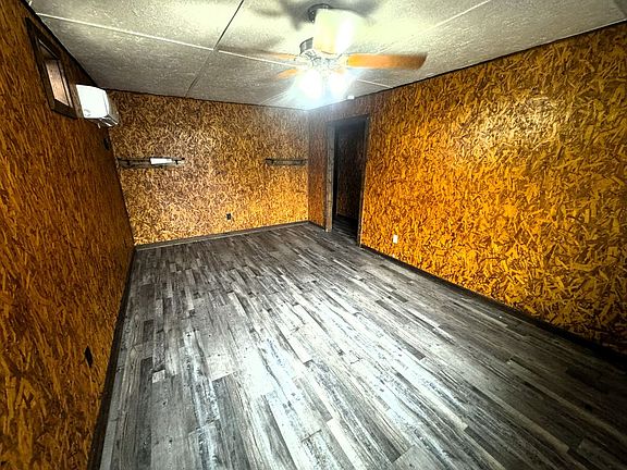 4th image of 1654 Old Highway 27 APT A-1
