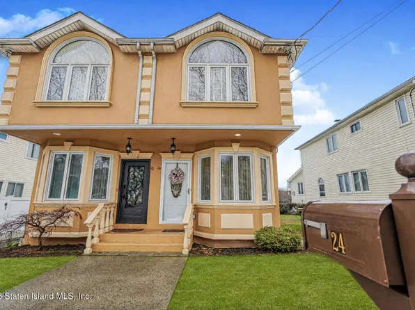 24 Pleasant Plains Ave, Staten Island, NY 10309