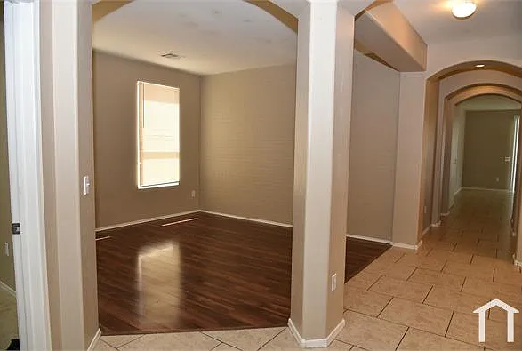 13440 W Berridge Ln — Photo 28