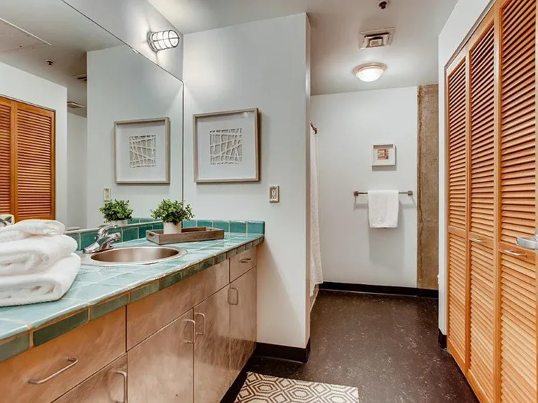 408 NW 12th Ave #209 — Photo 4