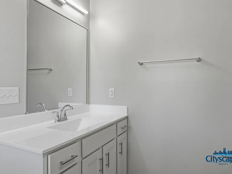 3102 P St #B — Photo 18