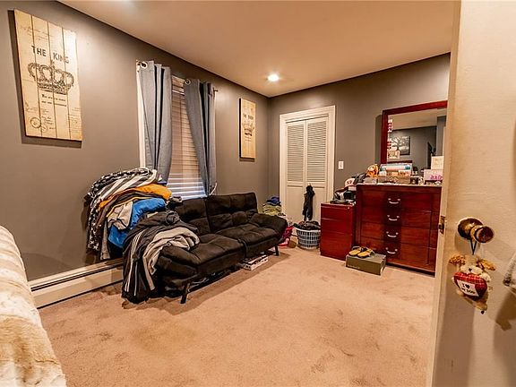 2nd image of 192 Obed Ave